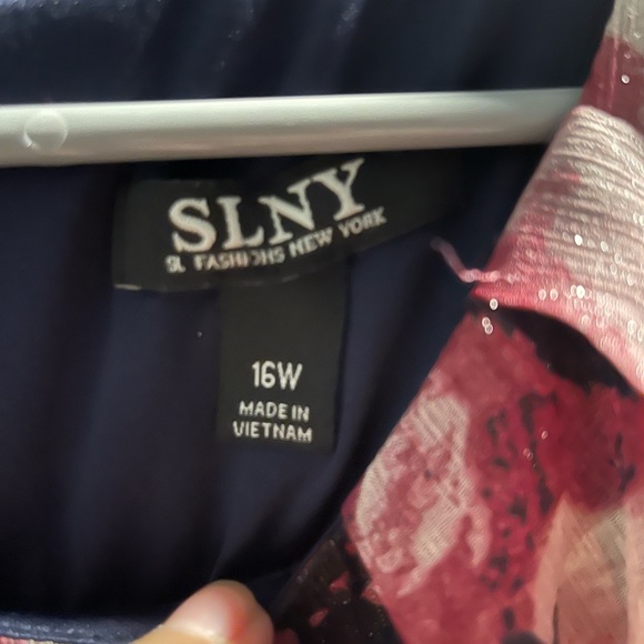 SLNY Formal Dress - Picture 4 of 4